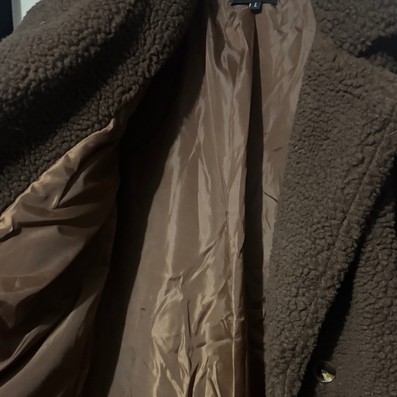 Elegant Brown Teddy Coat - Picture 4 of 4